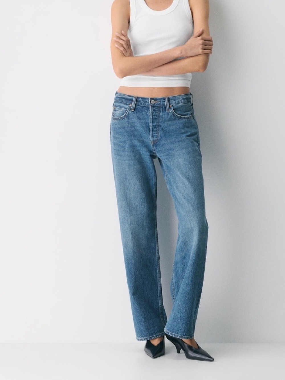 Aritizia Denjm Forum 90s Vintage Lo-Rise Straight Jean - size 29